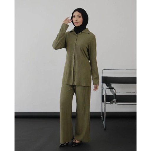 Image of NHS.LOOKS - Allea Pleats Set