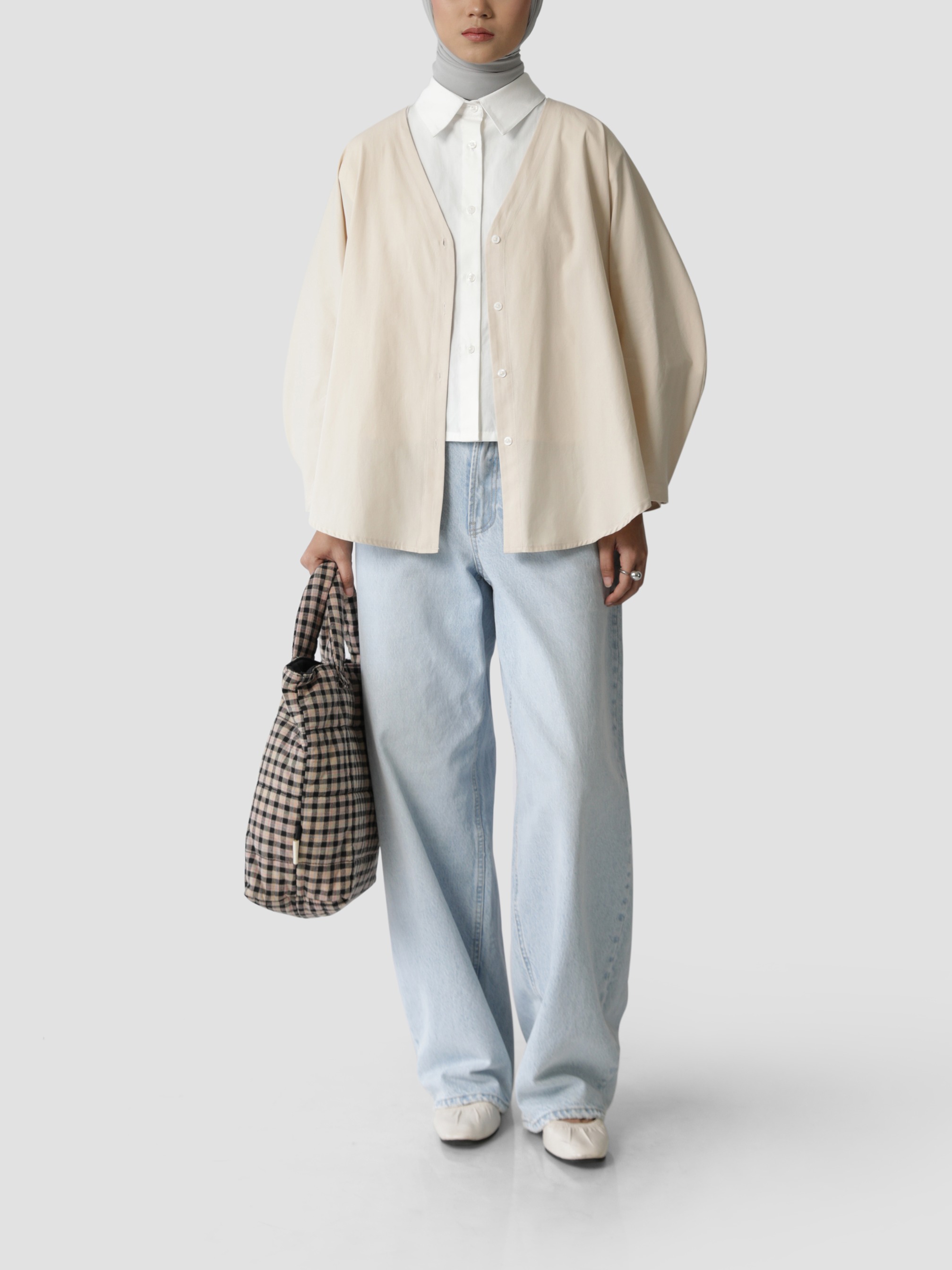SALE Sabamodest Poplin V Shirt