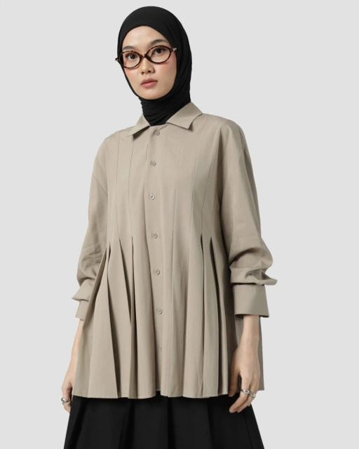Image of Sabamodest X IKYK Modal Pleated Shirt
