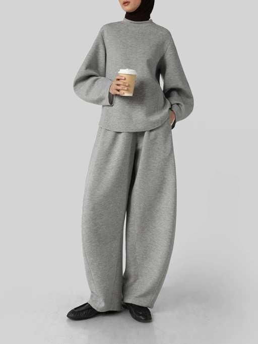Sabamodest Comfy Bonded Petal Blouse & Comfy Bonded Barrel Pants