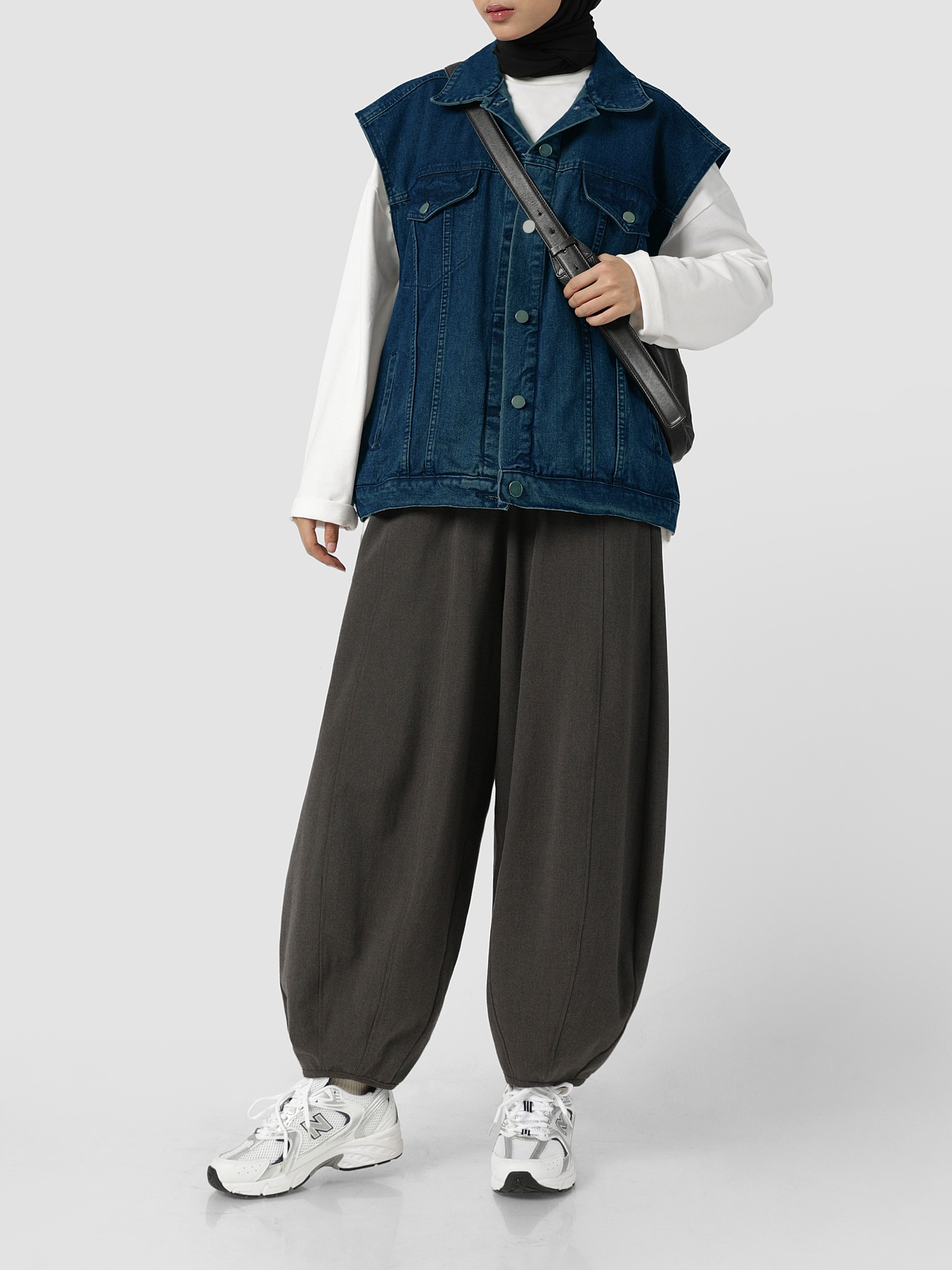 Sabamodest Sleeveless Denim Jacket