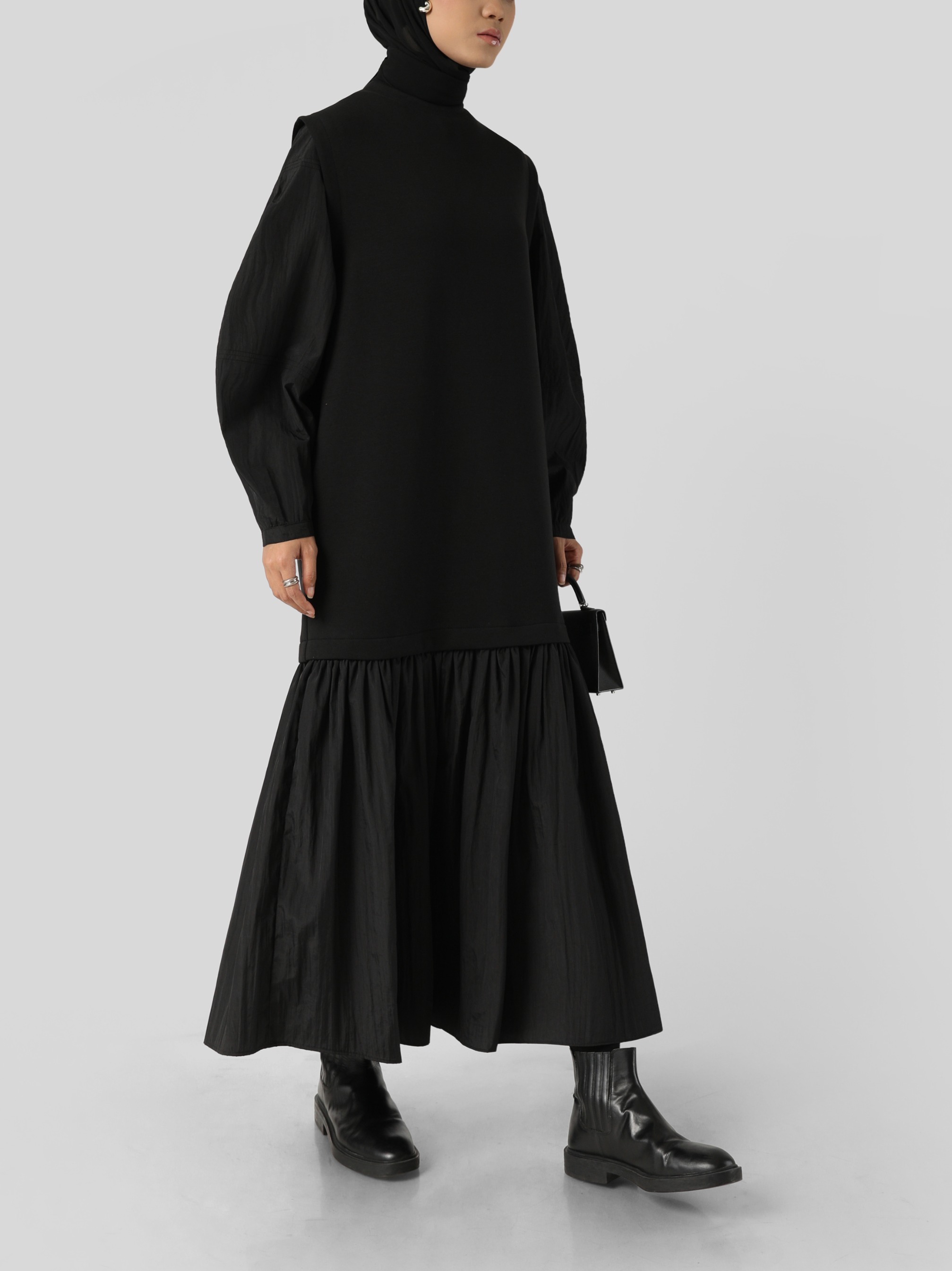 Sabamodest Vest Dress