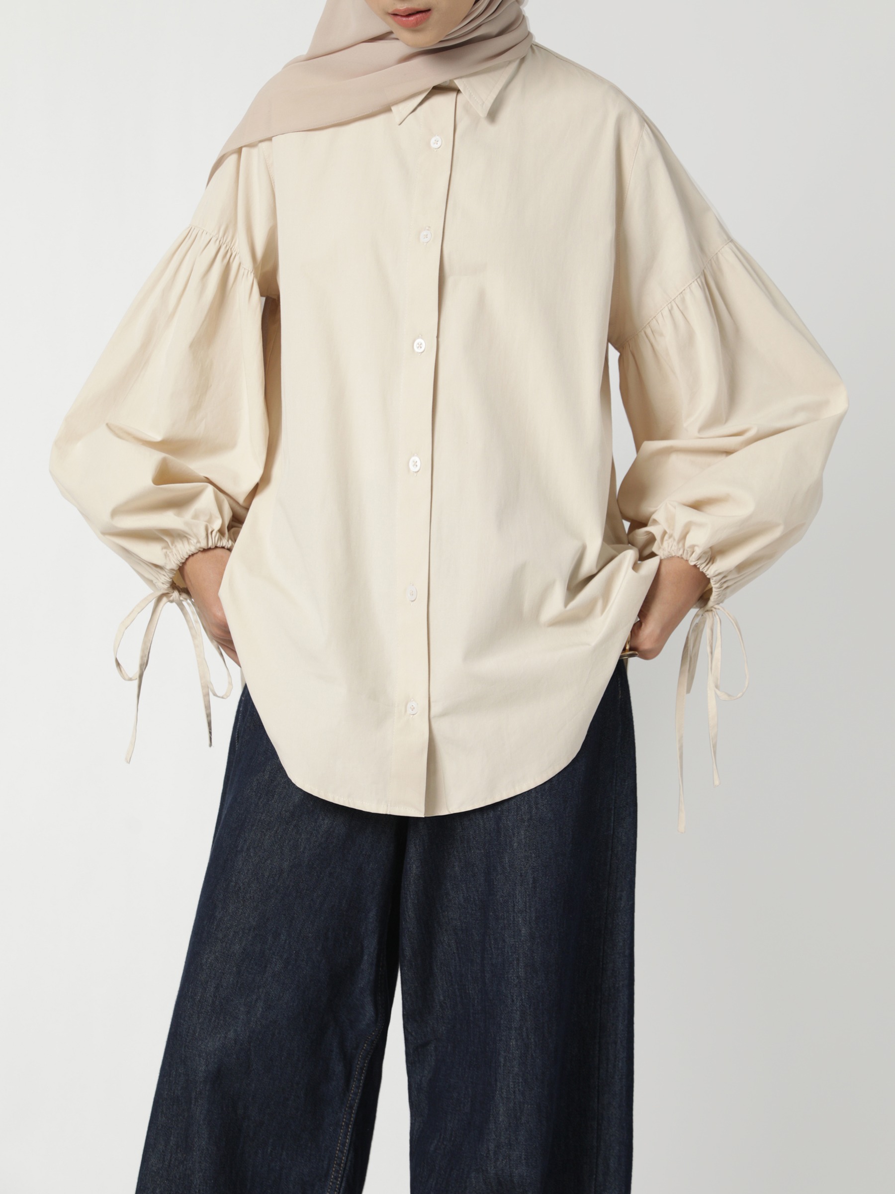 Sabamodest Puffy Tie Shirt
