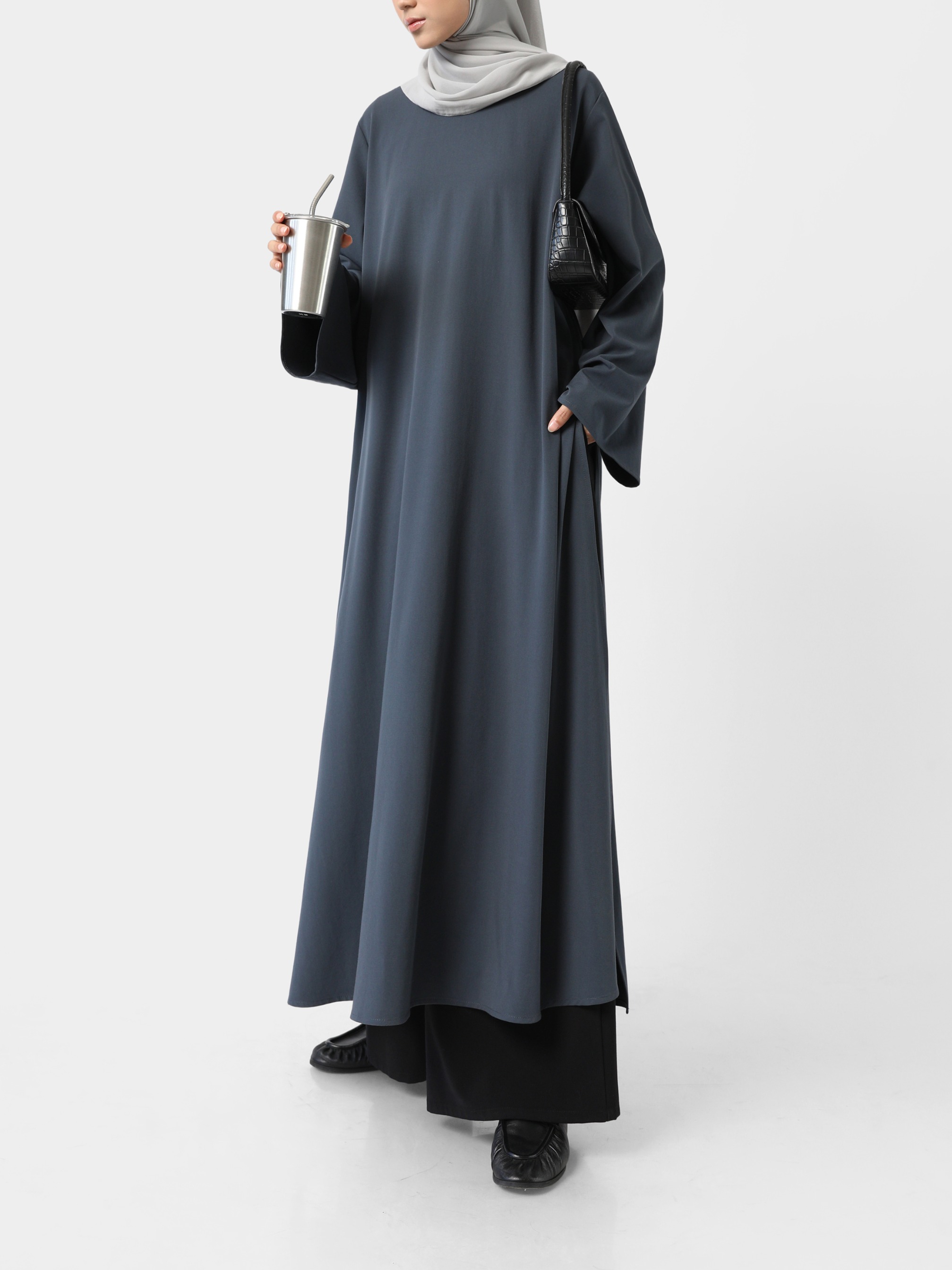 Sabamodest Split Abaya