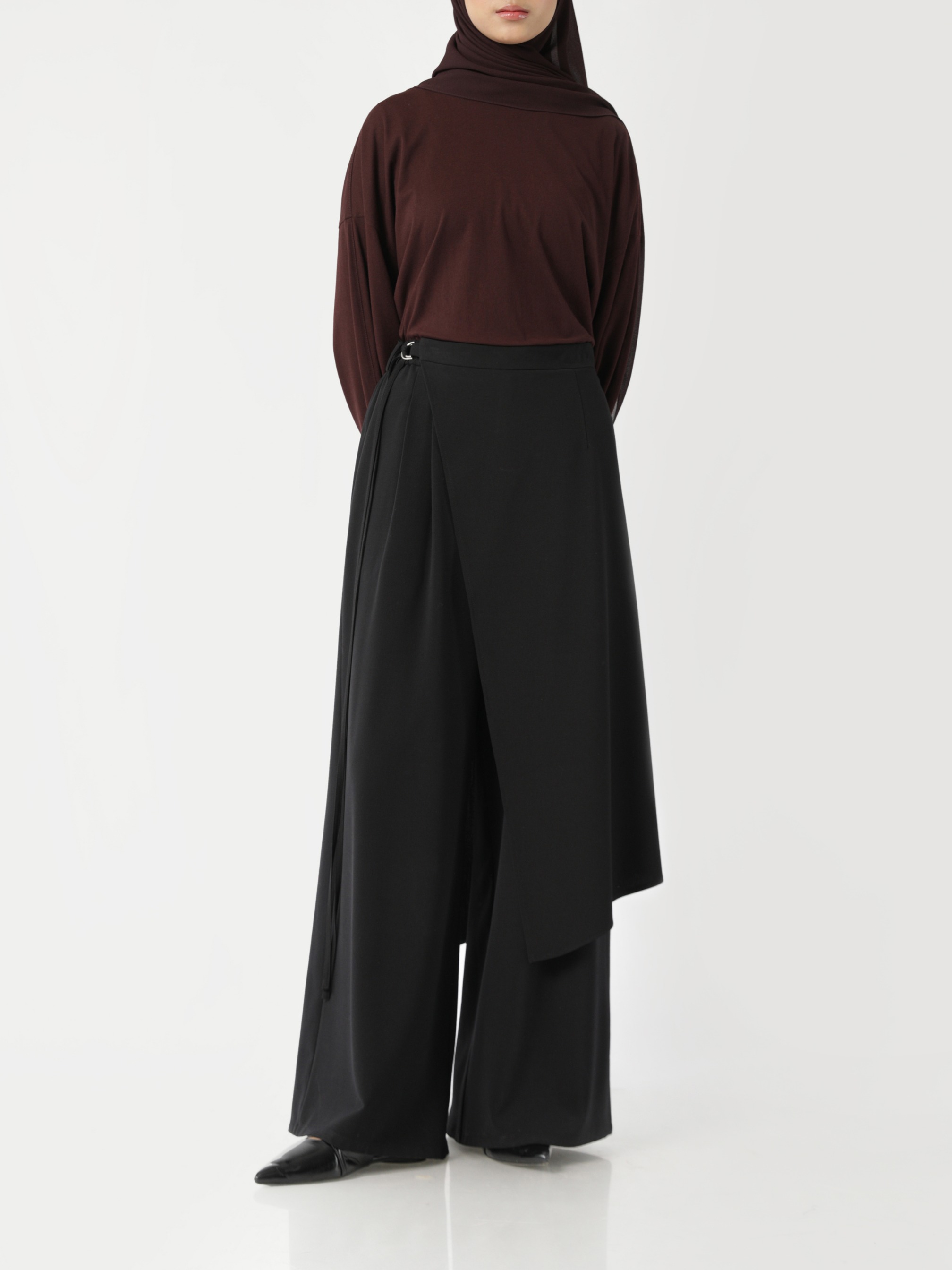 Sabamodest Pants with Apron Skirt