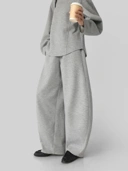 Sabamodest Comfy Bonded Petal Blouse & Comfy Bonded Barrel Pants
