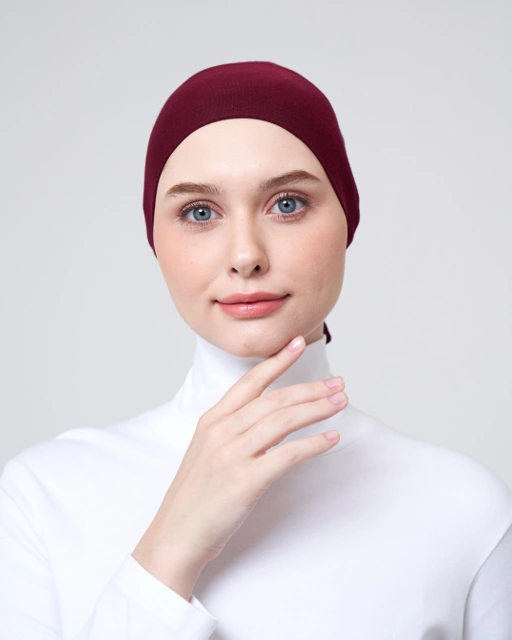 Image of Sara Inner - Underscarf crimson clay