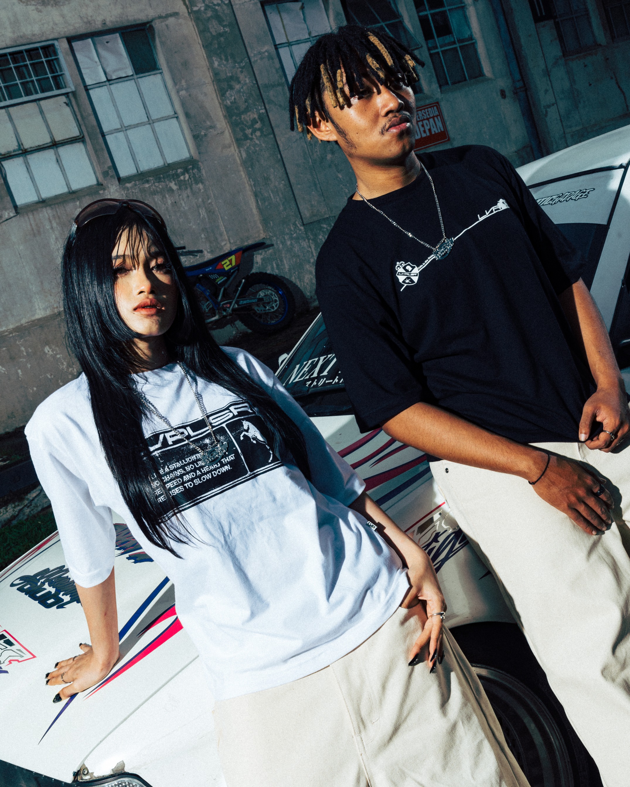 LVP - Boxy Oversize Tshirt - White Statement