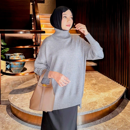 Image of MONA SWEATER 