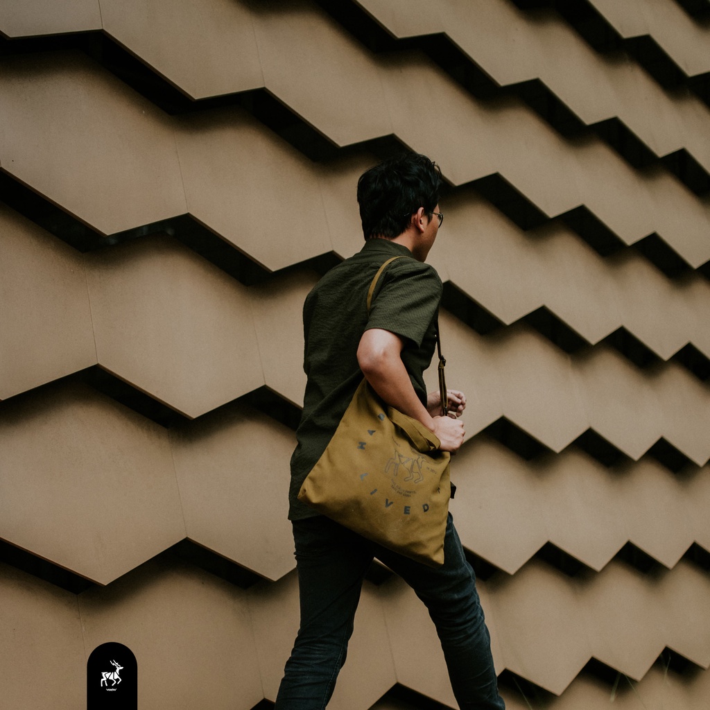 Svggest Sling Bag/ Tote Bag Camel