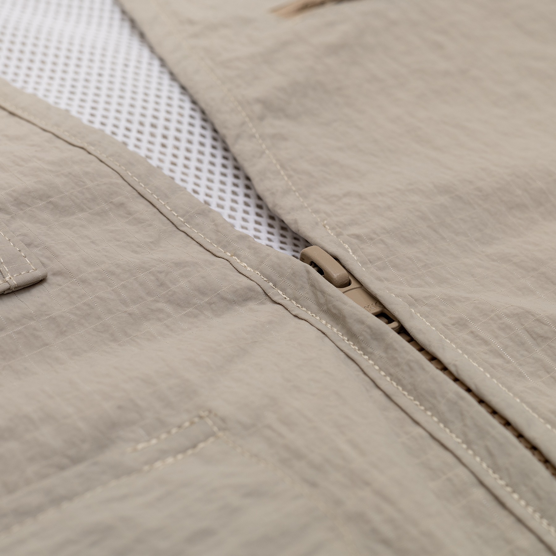 Svggest Poplar Vest
