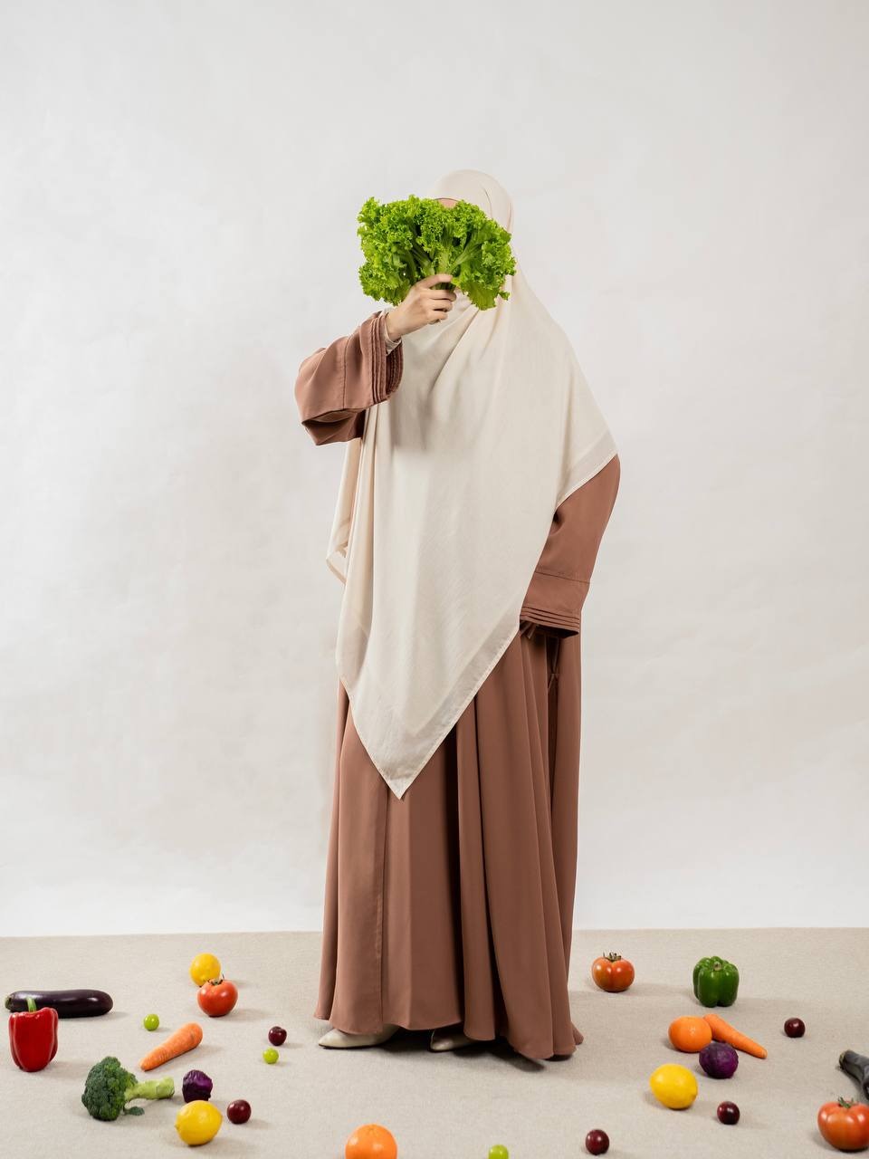 Azmiza-Isla Outer-Hanya Outer Saja-Loose Outer