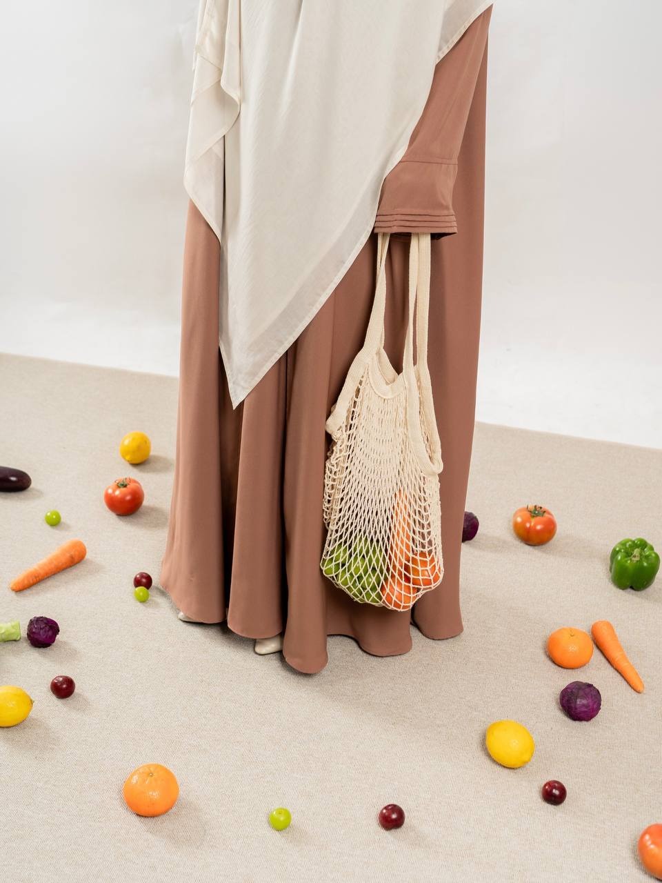 Azmiza-Isla Outer-Hanya Outer Saja-Loose Outer