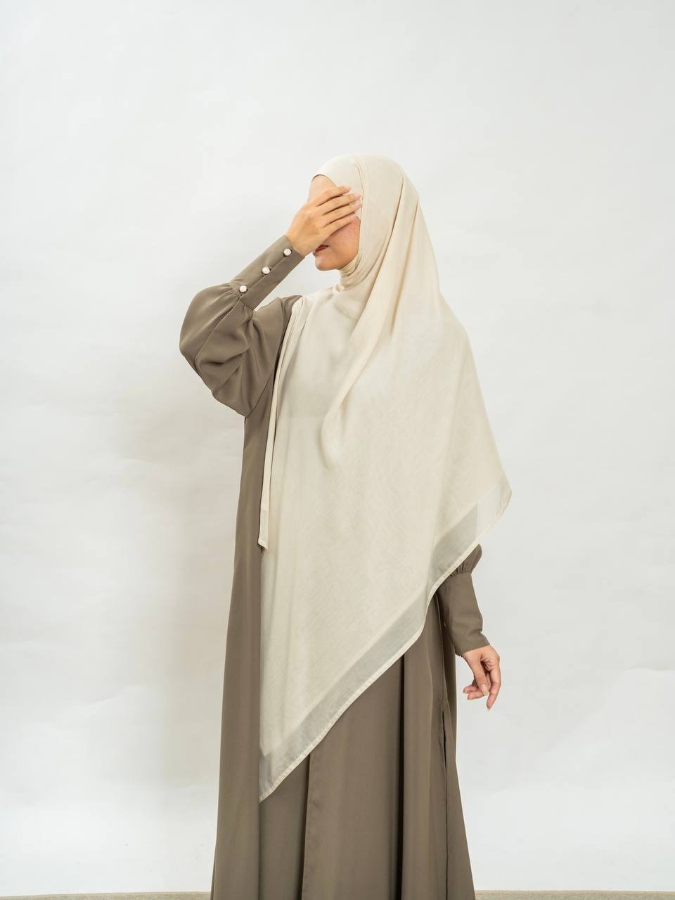 Azmiza-Alaia Outer-Hanya Outer Saja