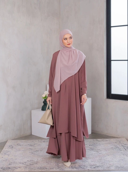 Image of Azmiza - Noir Tunik - (TUNIK ONLY) - ( Tunik Atasan Lengan Panjang Oversize Up To Jumbo Size Bahan Sahara Platinum)