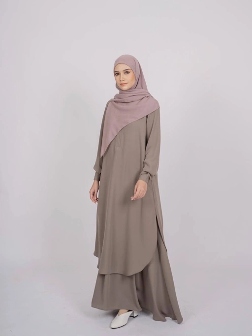 Image of Azmiza - Duma Tunik - (TUNIK ONLY) - (Tunik Atasan Lengan Panjang Up To Jumbo Size Daily Umroh Haji Bahan Sahara Platinum)