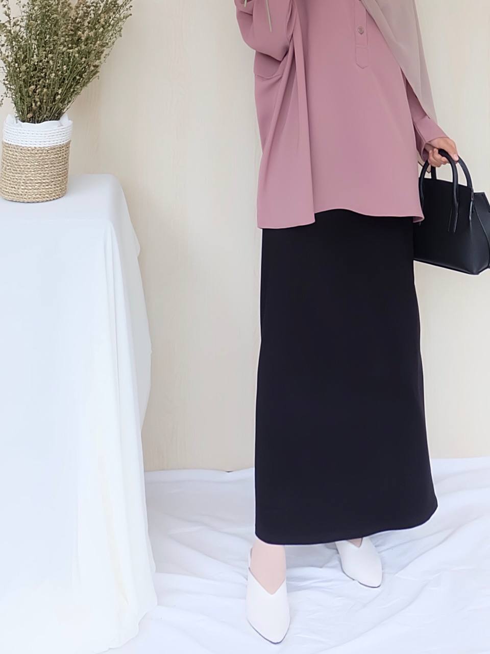 Azmiza - Span Skirt (Rok Span Up To Jumbo Size Stretch Daily Special Occasion Bahan Premium Knit)