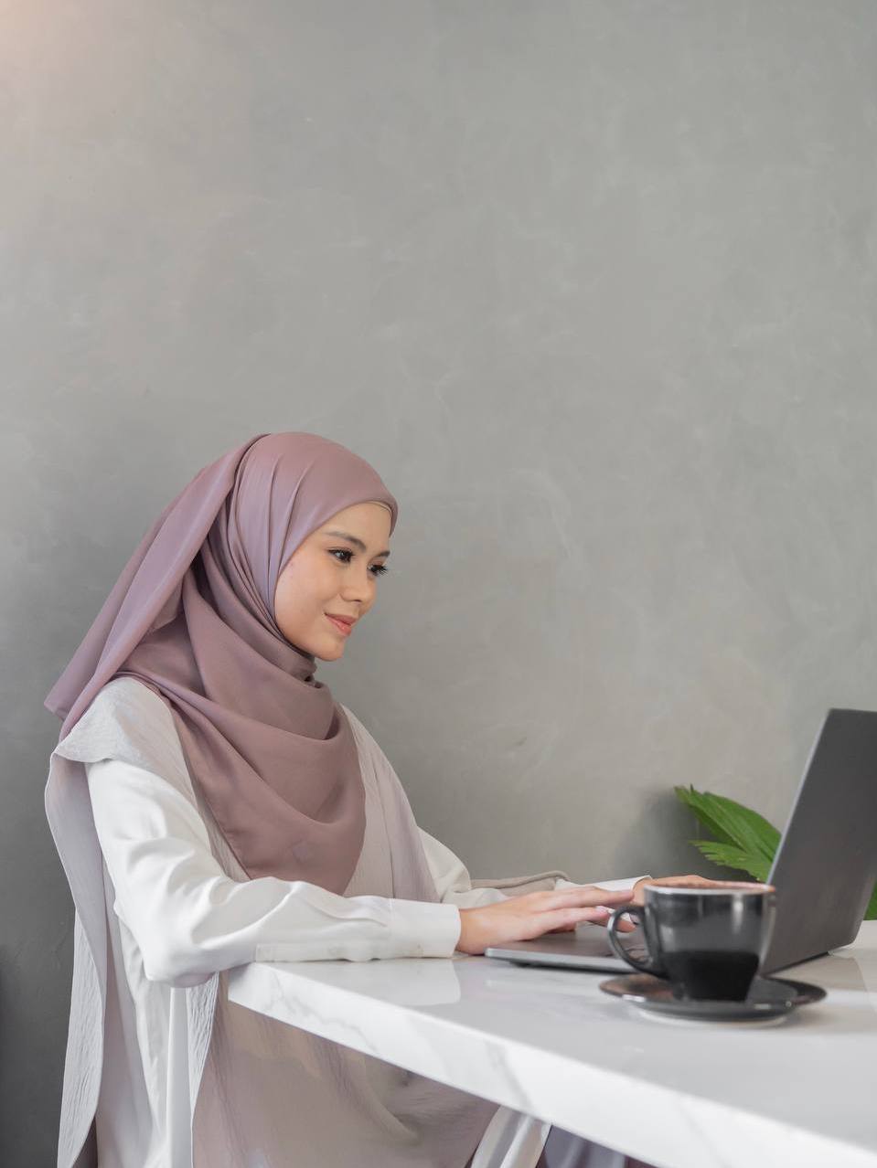 Azmiza - Daily Voal - Hijab (Hijab Segi Empat Daily Special Occasion Bahan Voile)