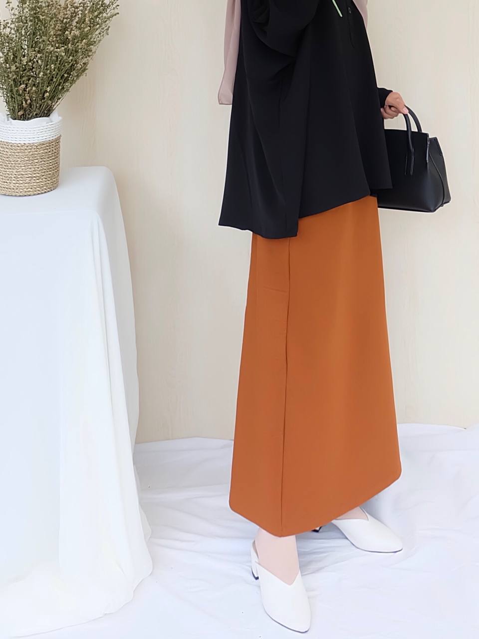 Azmiza - Span Skirt (Rok Span Up To Jumbo Size Stretch Daily Special Occasion Bahan Premium Knit)
