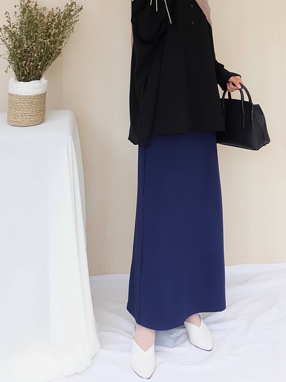 Azmiza - Span Skirt (Rok Span Up To Jumbo Size Stretch Daily Special Occasion Bahan Premium Knit)