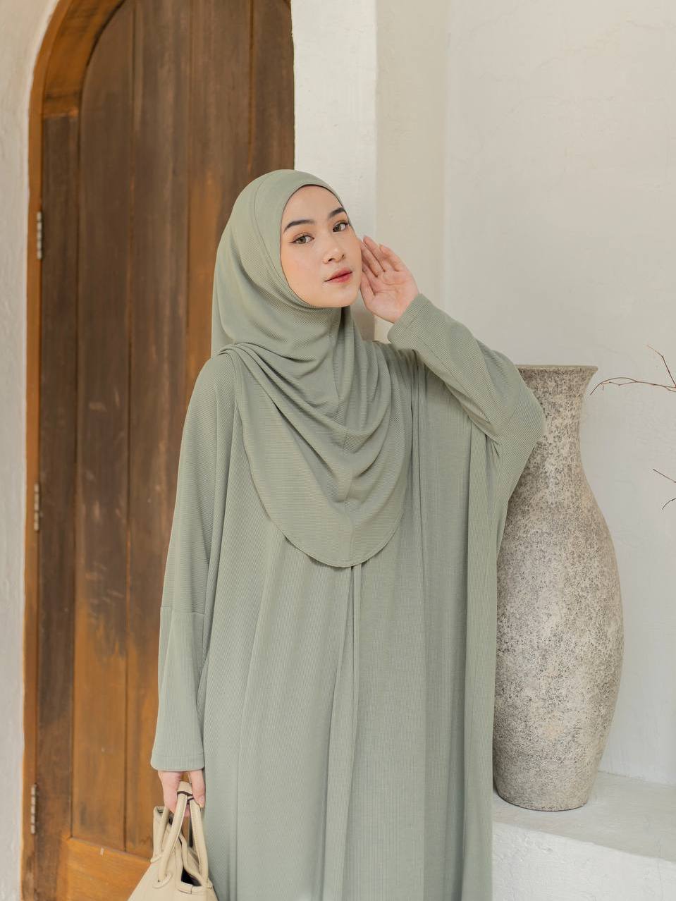 Azmiza - Lou - (HIJAB ONLY)-(Hijab Instant Daily Umroh Haji Bahan Soft Rib Knit)