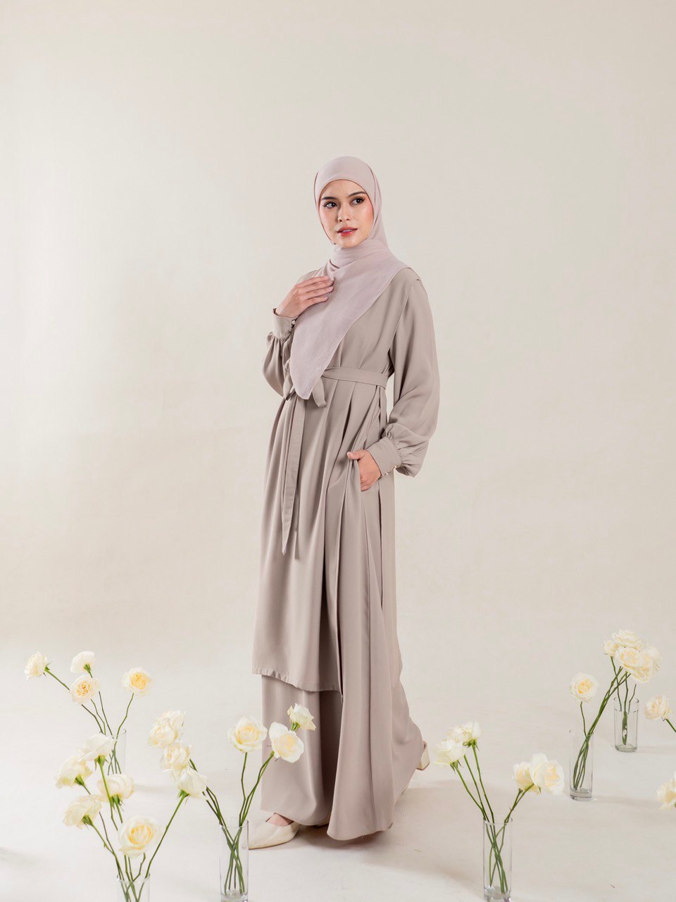 Azmiza-Kana Vest(Hanya Vest Saja Free Belt)-Vest Tali Pinggang Daily Wear Bahan Sahara Platinum