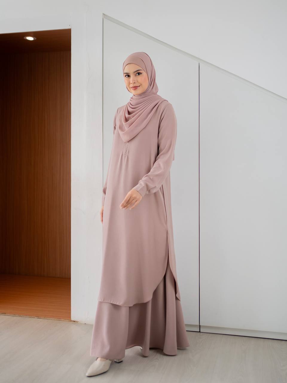 Azmiza-Duma Tunik-(TUNIK ONLY)-(Atasan Lengan Panjang Up To Jumbo Umroh Bahan Sahara Platinum)