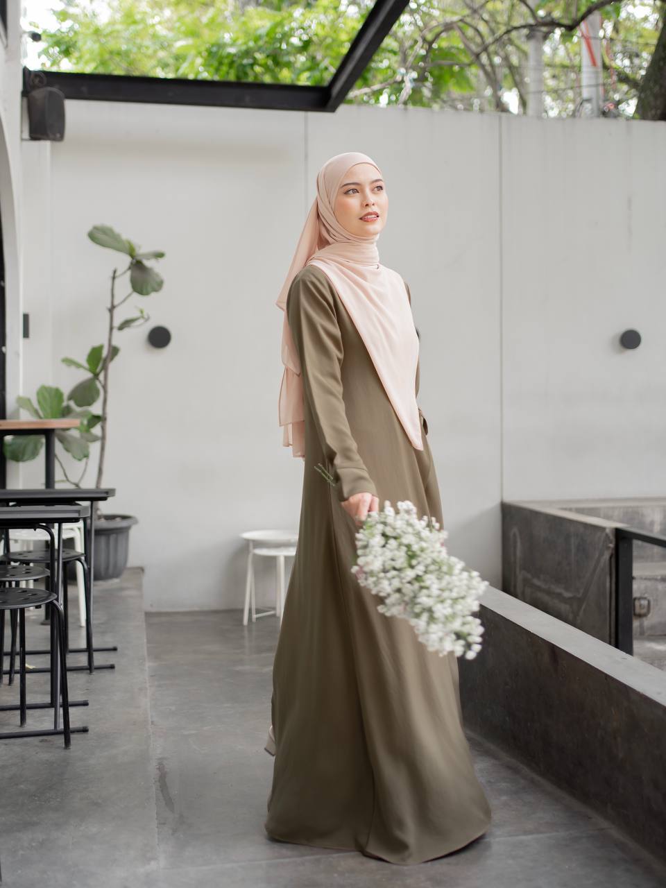 Azmiza-Raynan Dress-Dress Tali Up To Jumbo Size Outfit Lebaran Umroh Haji Bahan Sahara Platinum