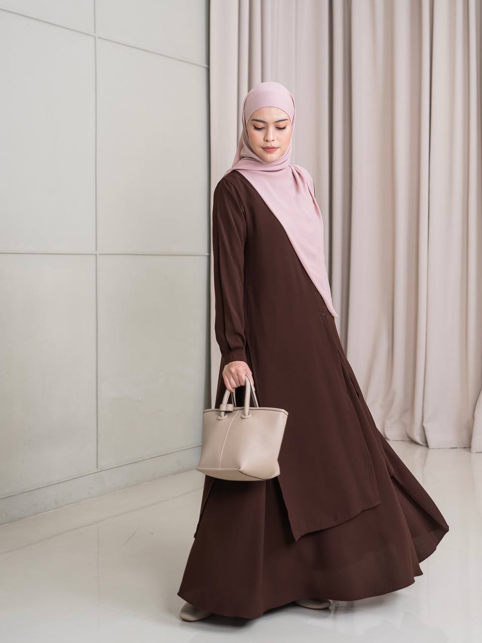 Azmiza-Hanum Tunik-(TUNIK ONLY)-(Atasan Lengan Panjang Daily Umroh Haji Bahan Sahara Platinum)