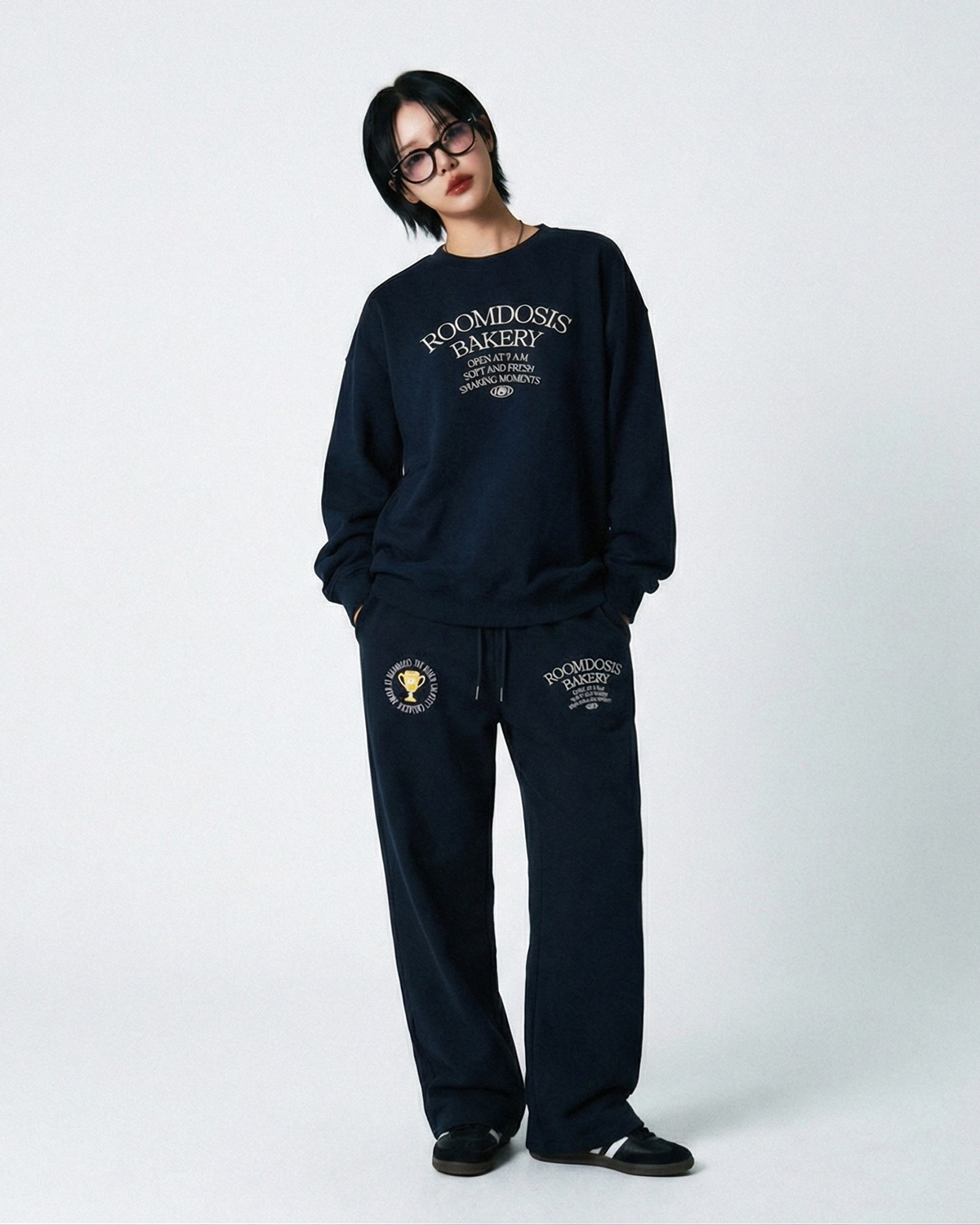 Bakery Club Sweat Pants (Black)