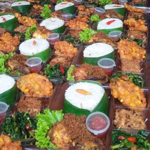 Image of Nasi Kotak Paket Nayla ( Ayam ) 
