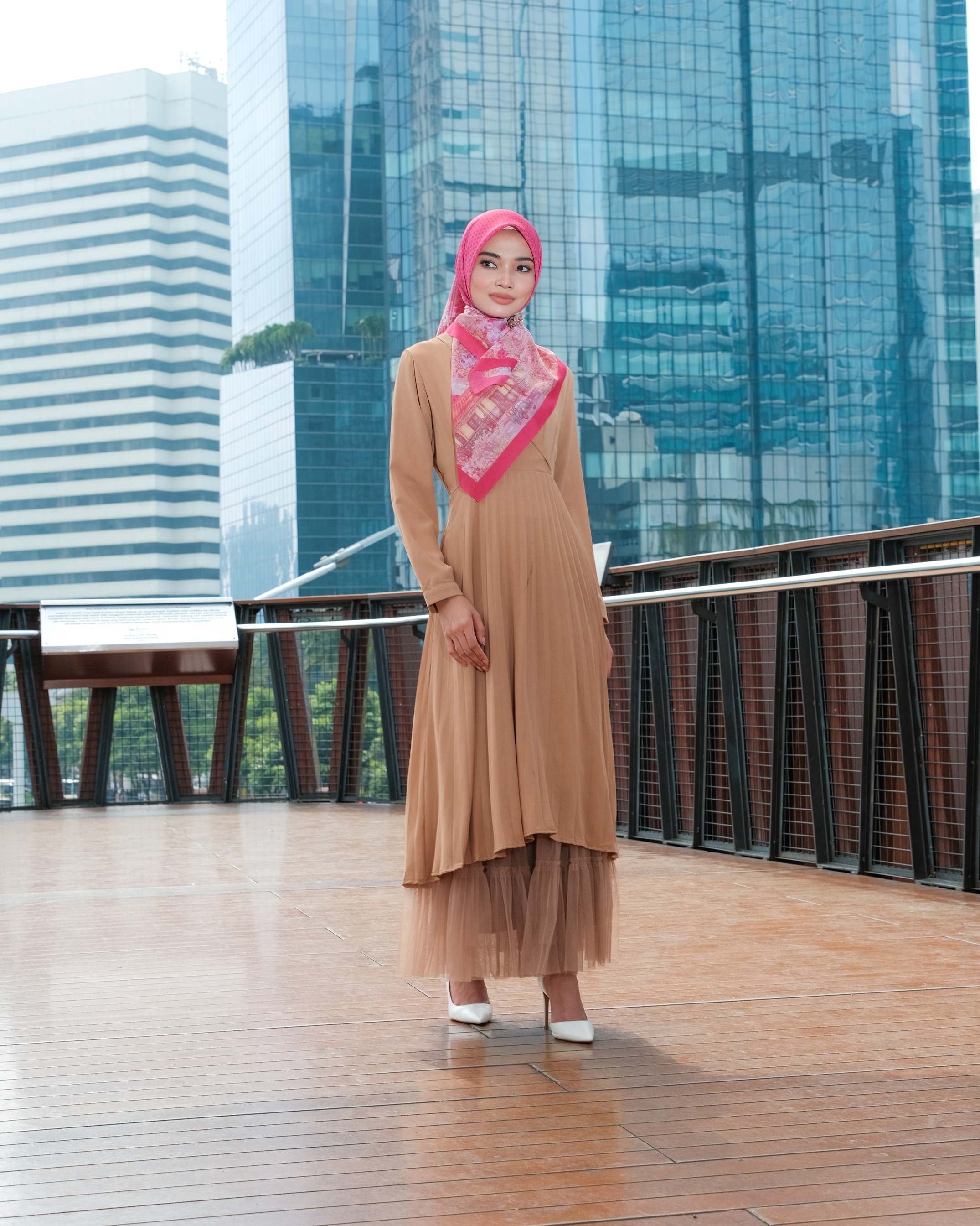 Memory Of Jayakarta - Pink None