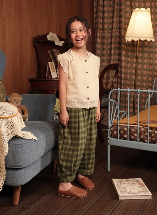 Image of SABINE AND HEEM – ALHAMBRA Balloon Flannel Big Pants – Matcha Green – Kids Cotton Flannel Balloon Pants