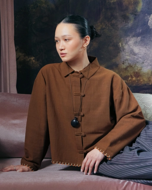 SABINE AND HEEM - MOTE Cotton Collar Shirt - Wood Brown - Adult Beaded Shirt