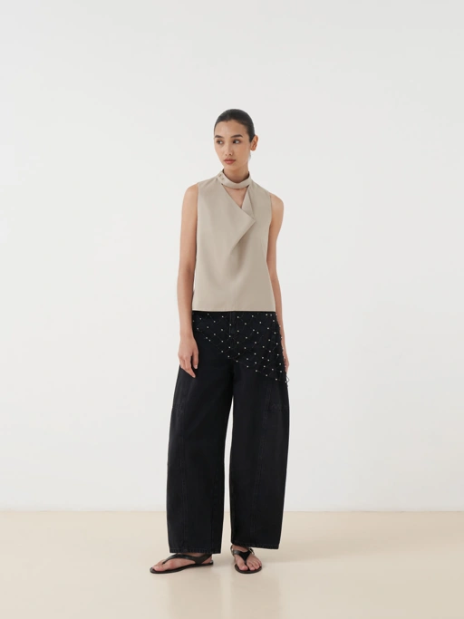 Image of GALE CHOKER NECKLINE TOP