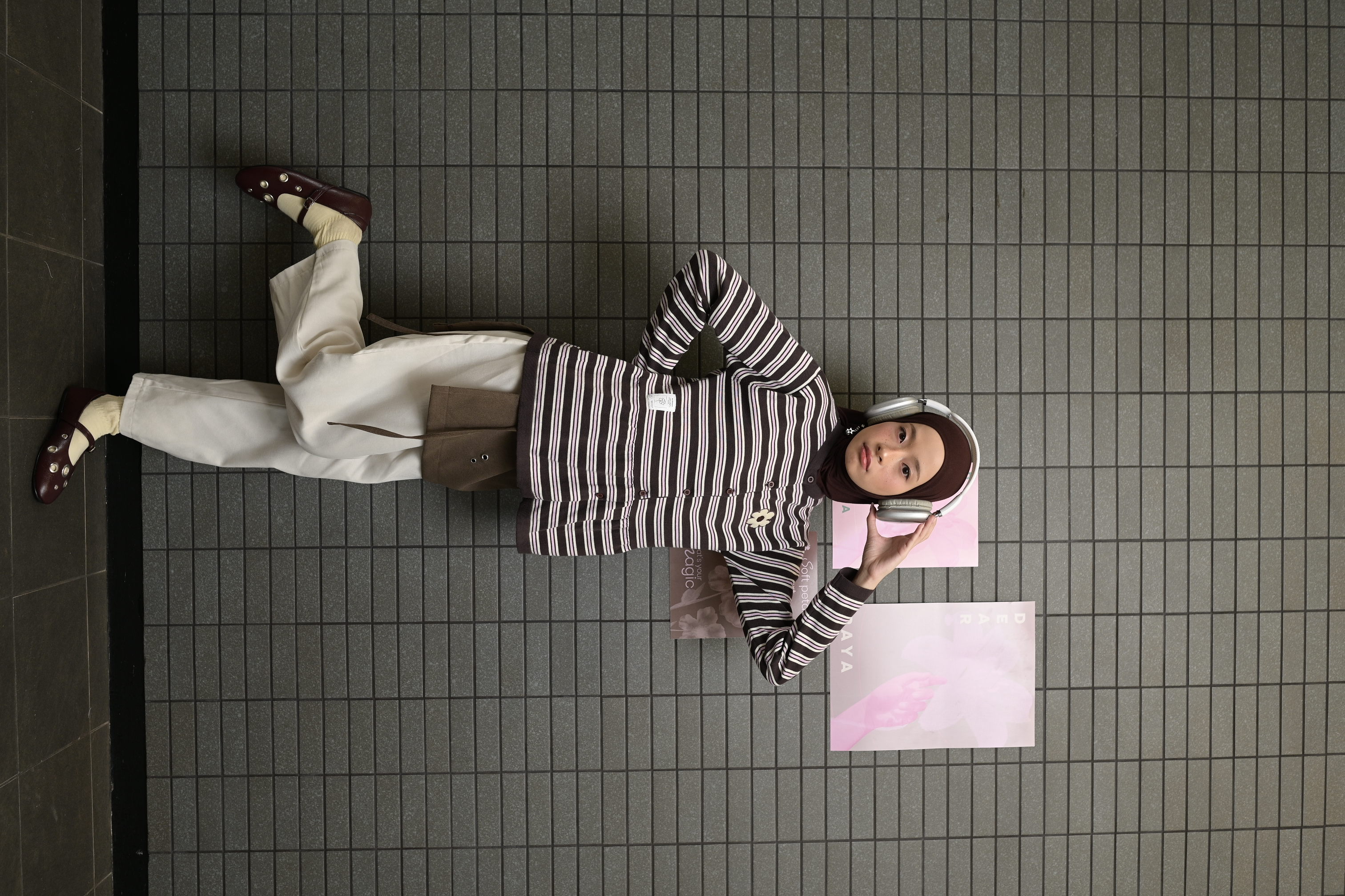 Tome Ame - Nijiko Longsleeve Brown - Atasan Knit Motfif Garis