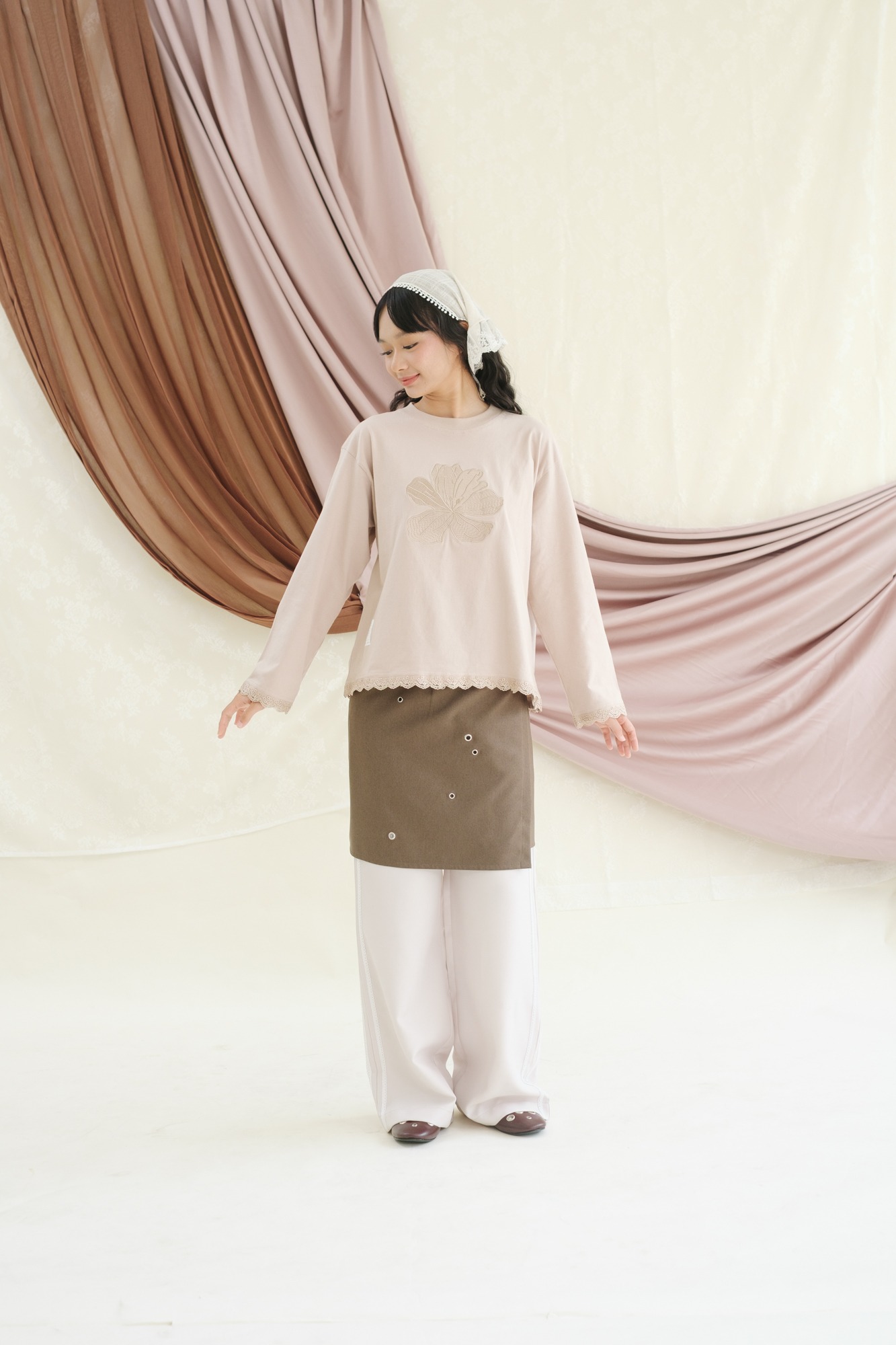 Tome Ame - Yuna Longsleeve - Kaos Lengan Panjang Embroidery 24S Motif Bunga