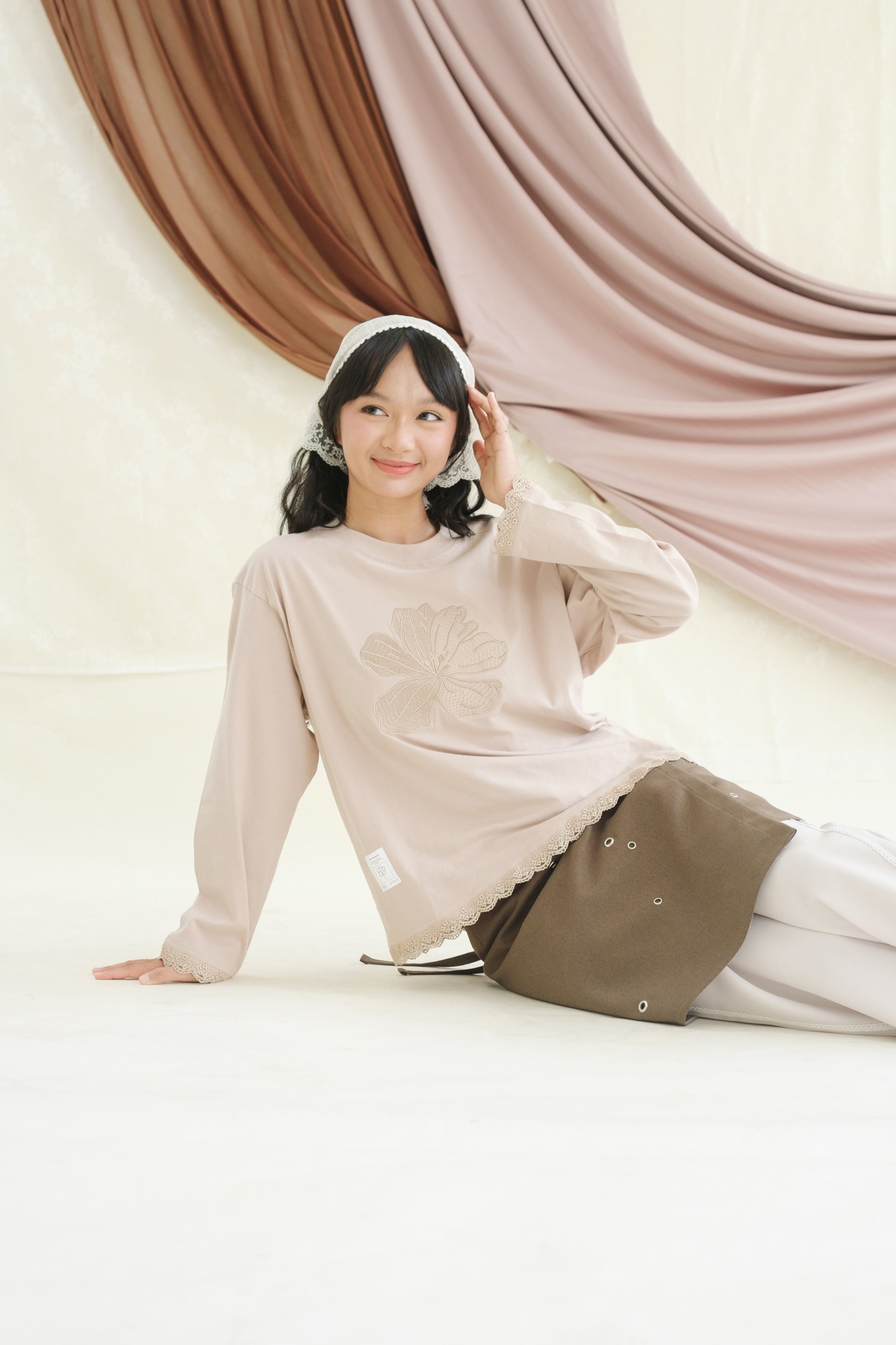 Tome Ame - Yuna Longsleeve - Kaos Lengan Panjang Embroidery 24S Motif Bunga