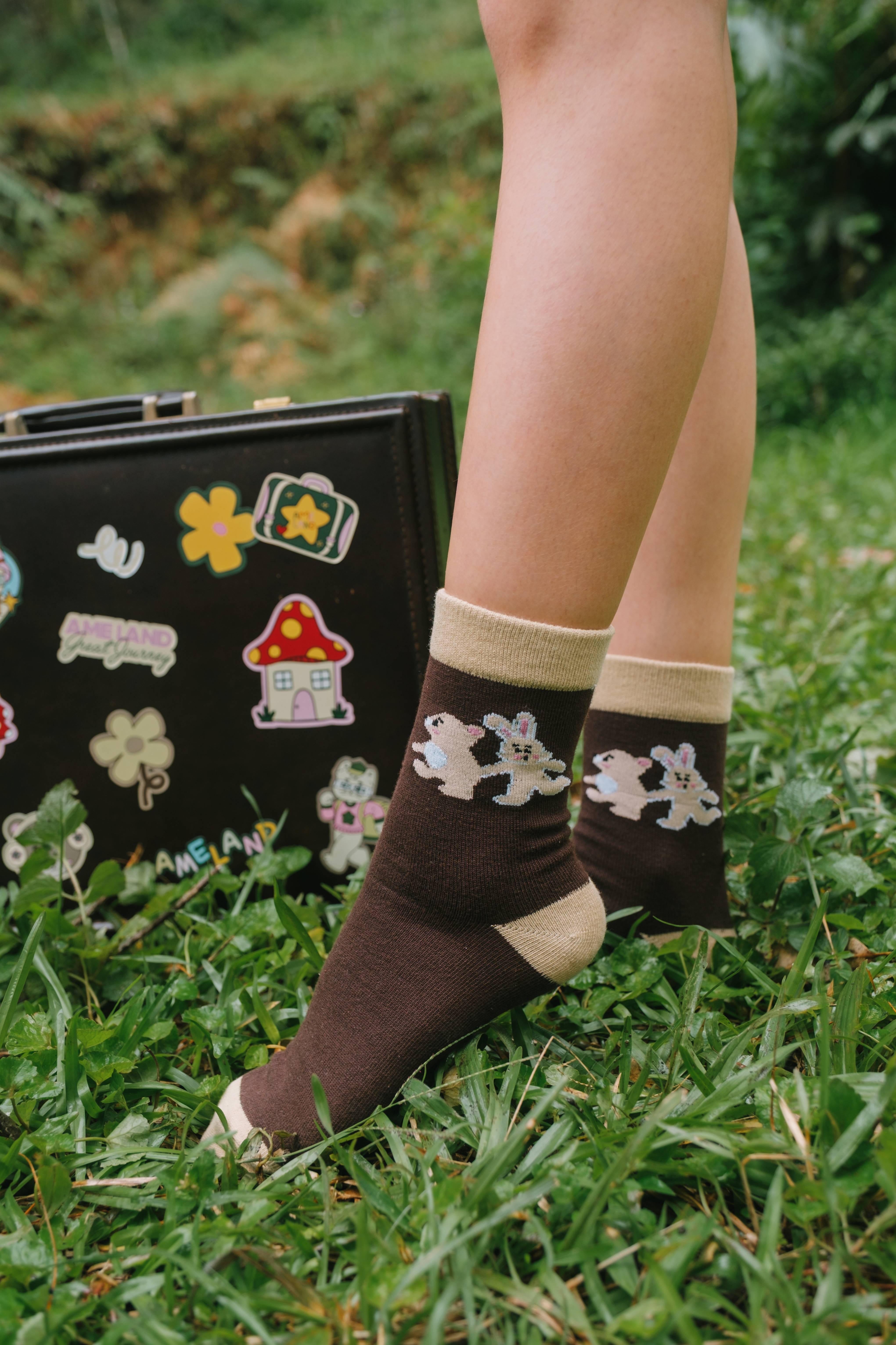 TOME AME - RIKU SOCKS - KAOS KAKI MOTIF KELINCI DAN BERUANGTOME AME - ASAHI SOCKS - KAOS KAKI MOTIF KELINCI DAN BERUANG