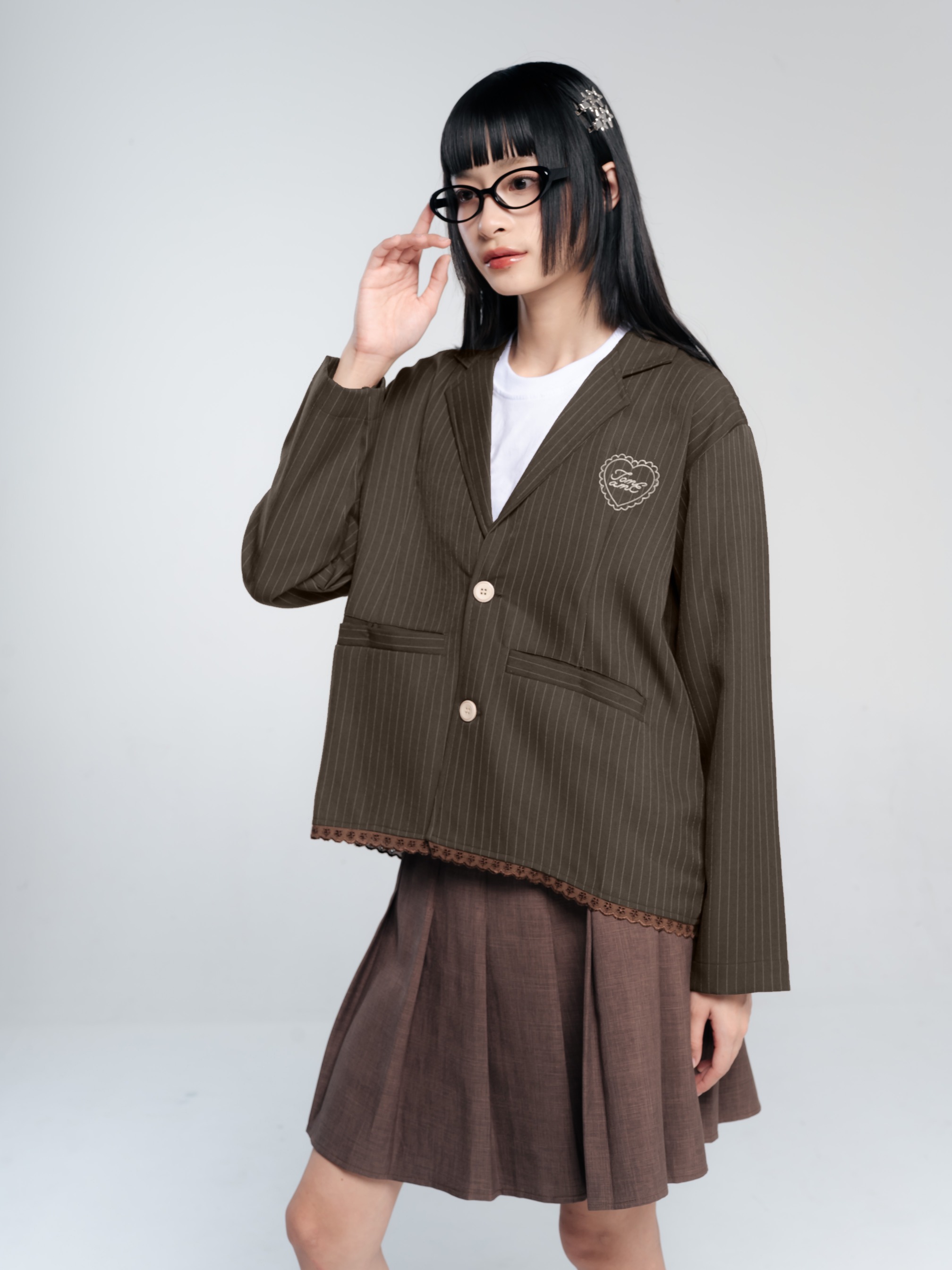 TOME AME - YUTA STRIPE BLAZER - BLAZER WANITA MOTIF GARIS