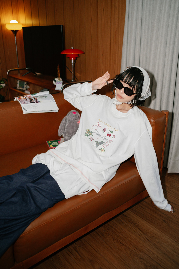 Tome Ame - White Rabbit Longsleeve