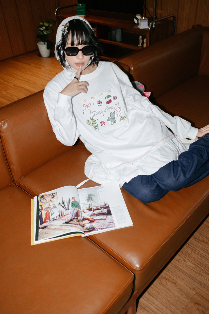 Tome Ame - White Rabbit Longsleeve