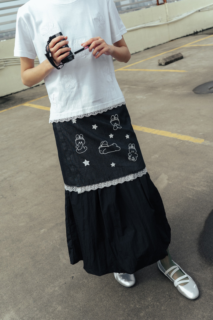 Tome Ame - Kumi Rok Wanita