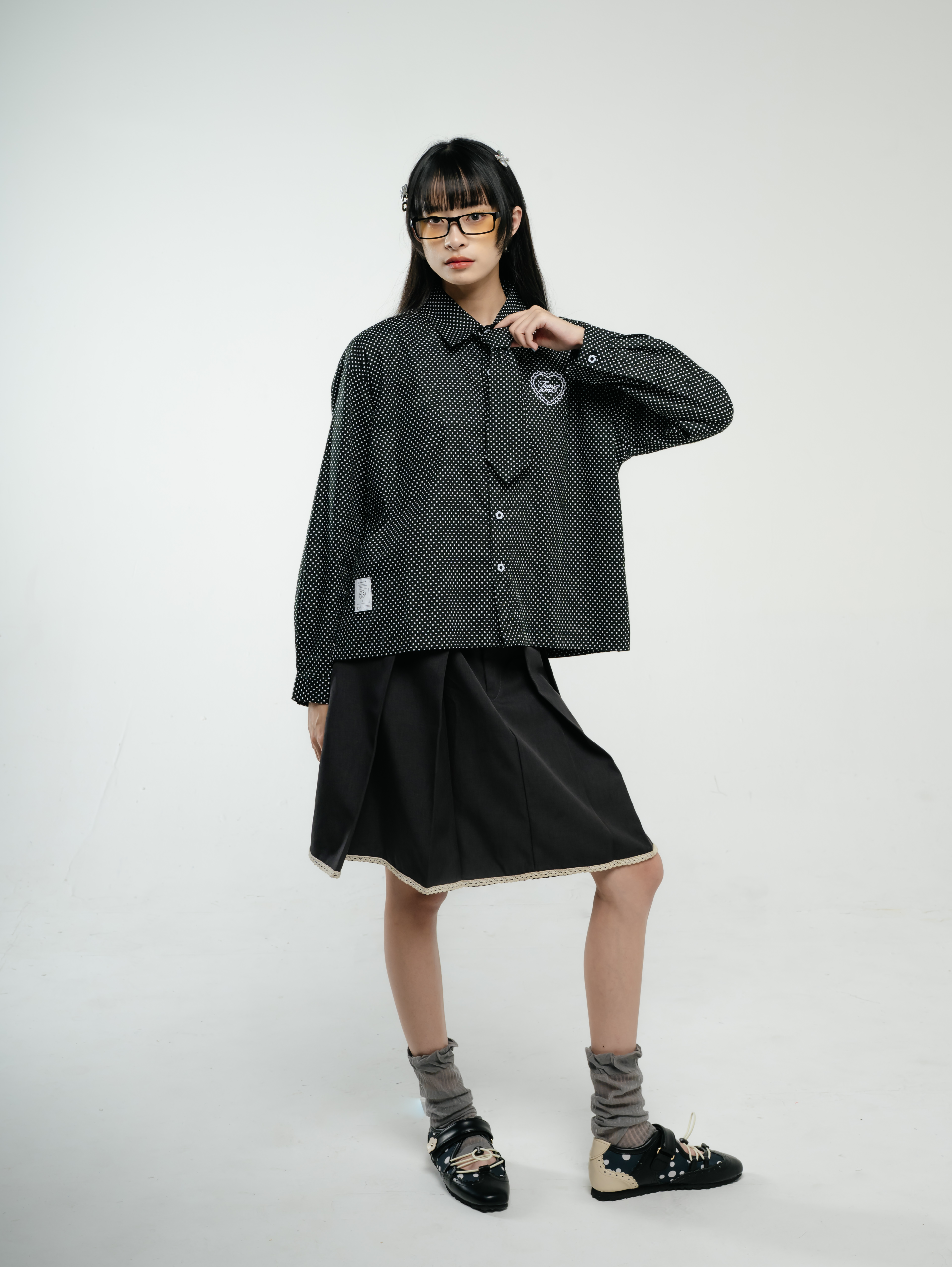Tome Ame - Hatsu Polka Boxy Shirt - Kemeja Oversized Aksen Dasi