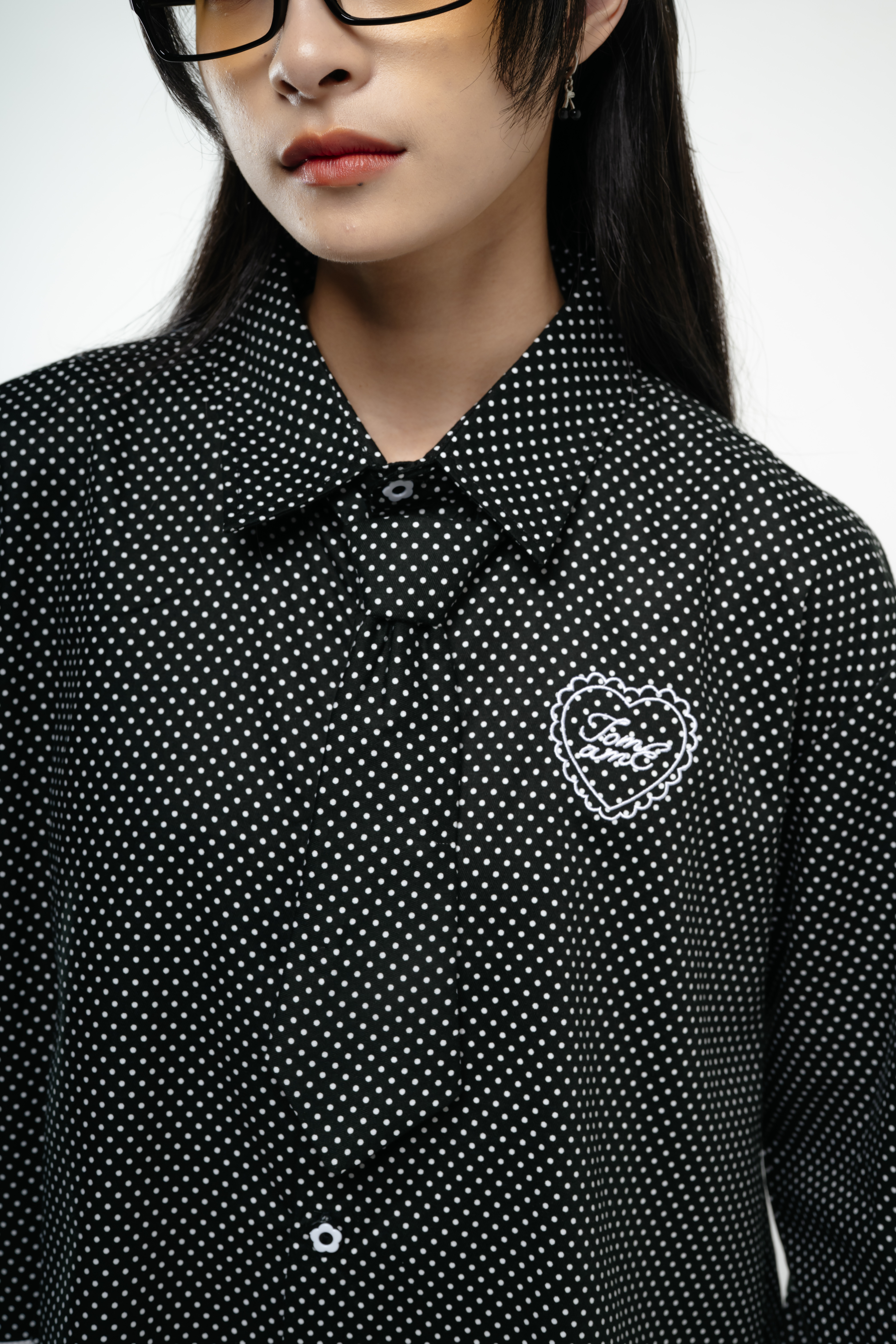Tome Ame - Hatsu Polka Boxy Shirt - Kemeja Oversized Aksen Dasi