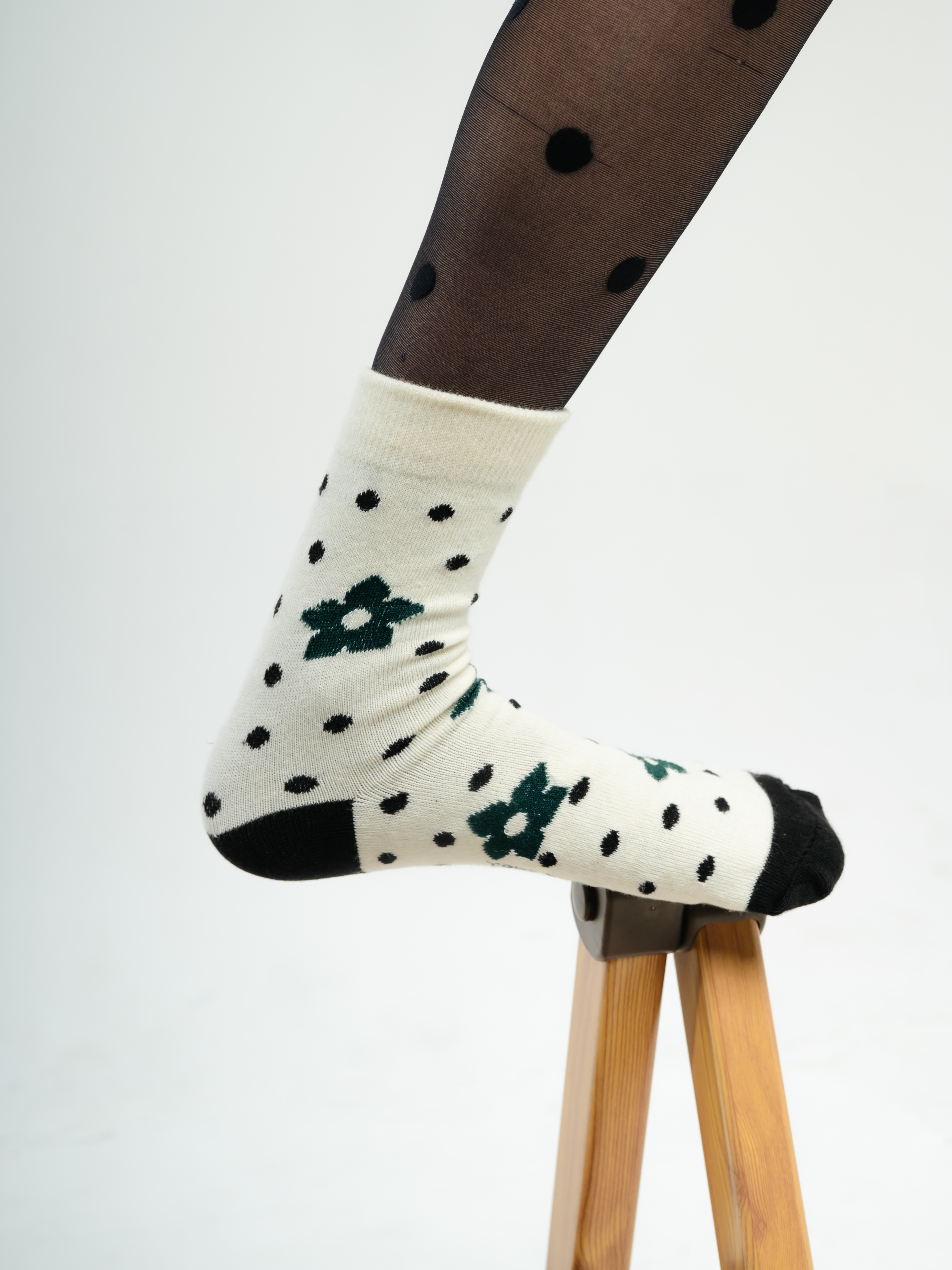 Tome Ame - Tomomi Sock Polkadot White