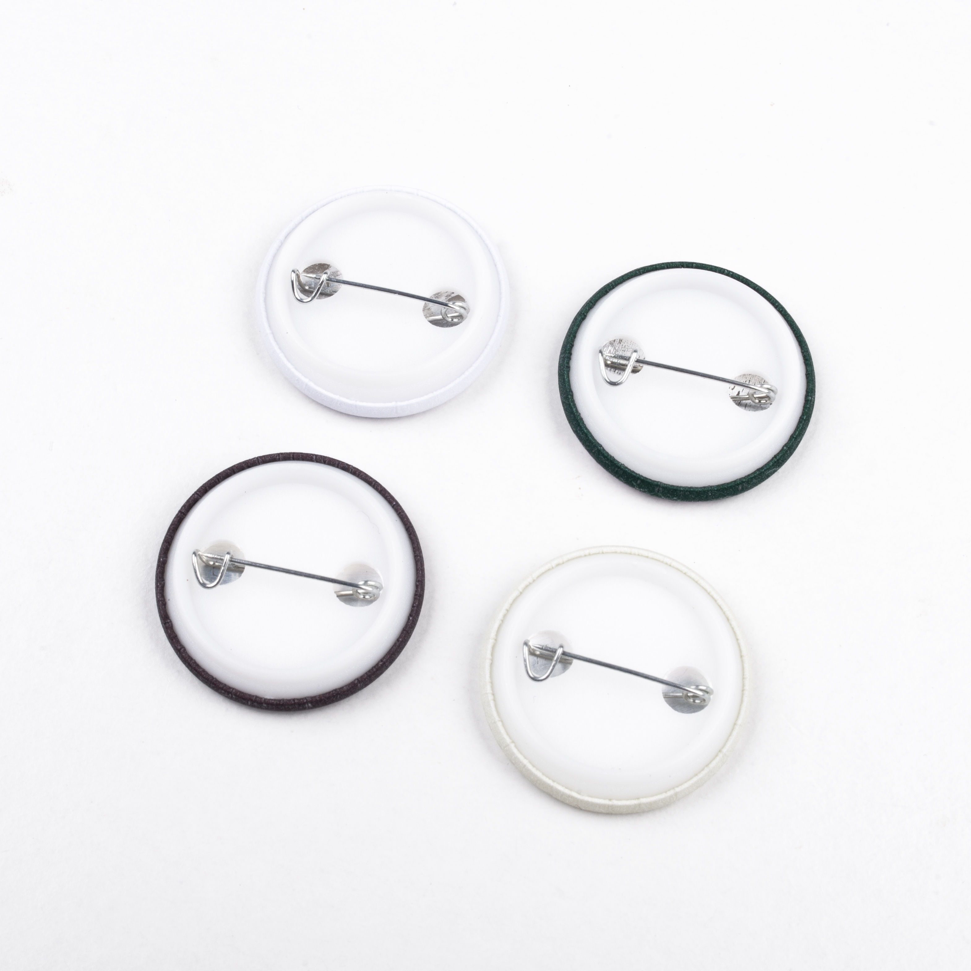 Tome Ame - Button Pin Dotes of Me