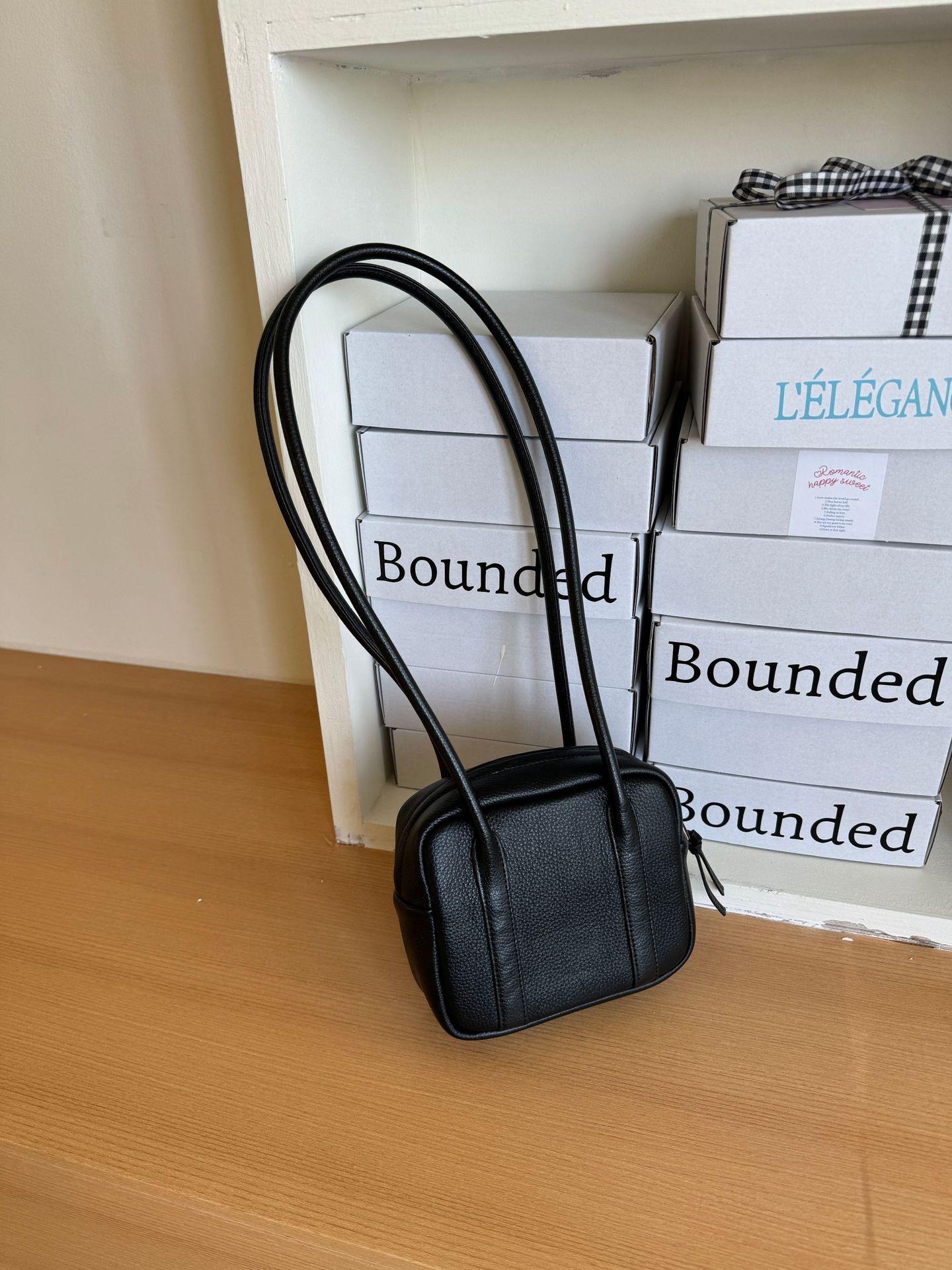 Gweena Bag Leather (Pre-Order)