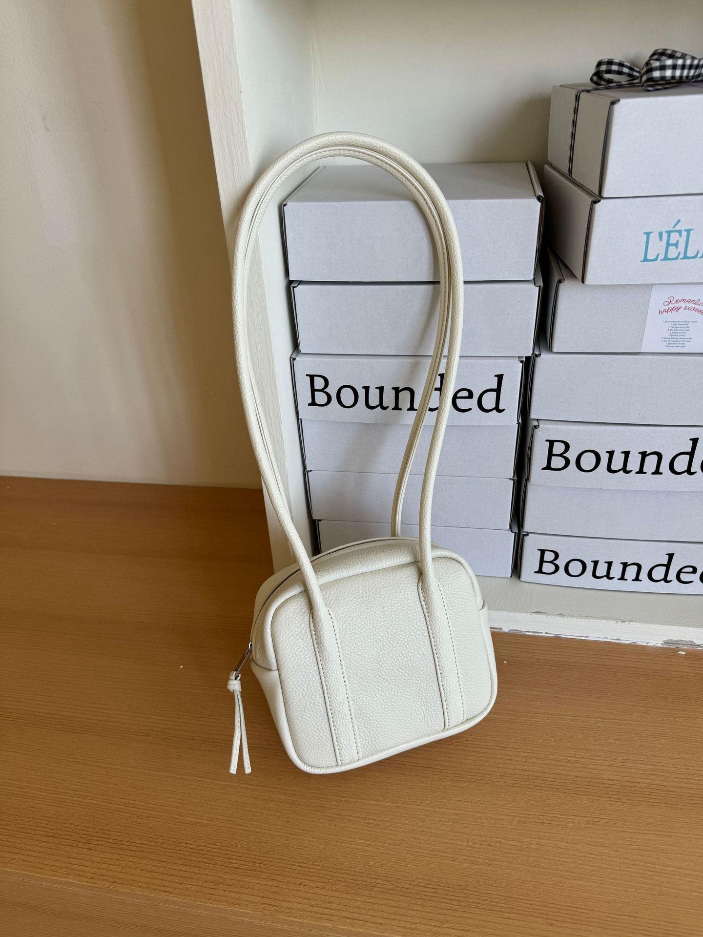 Gweena Bag Leather (Pre-Order)