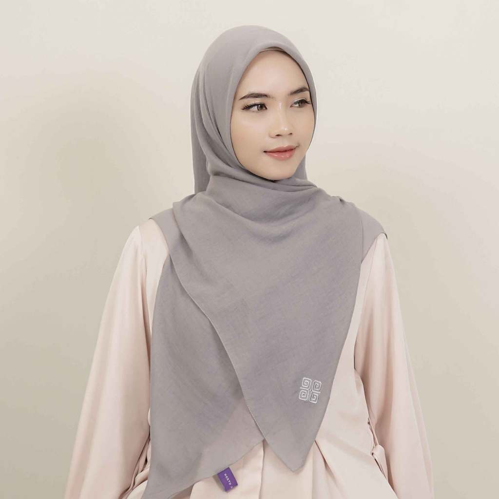 Layla Voal Hijab Segiempat